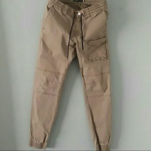 Modern Amusement Jogger